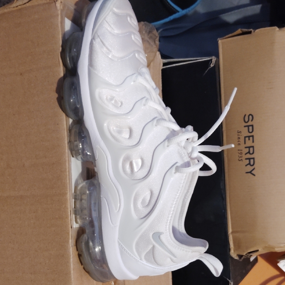 Nike Air VaporMax Plus White Sneakers